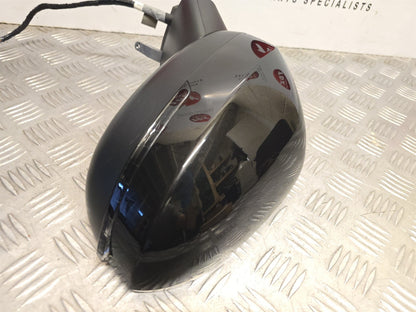Nissan Juke F16 MK2 2020-2026 Passengers Side Power Fold Heated Mirror Black - photo 4 of 9