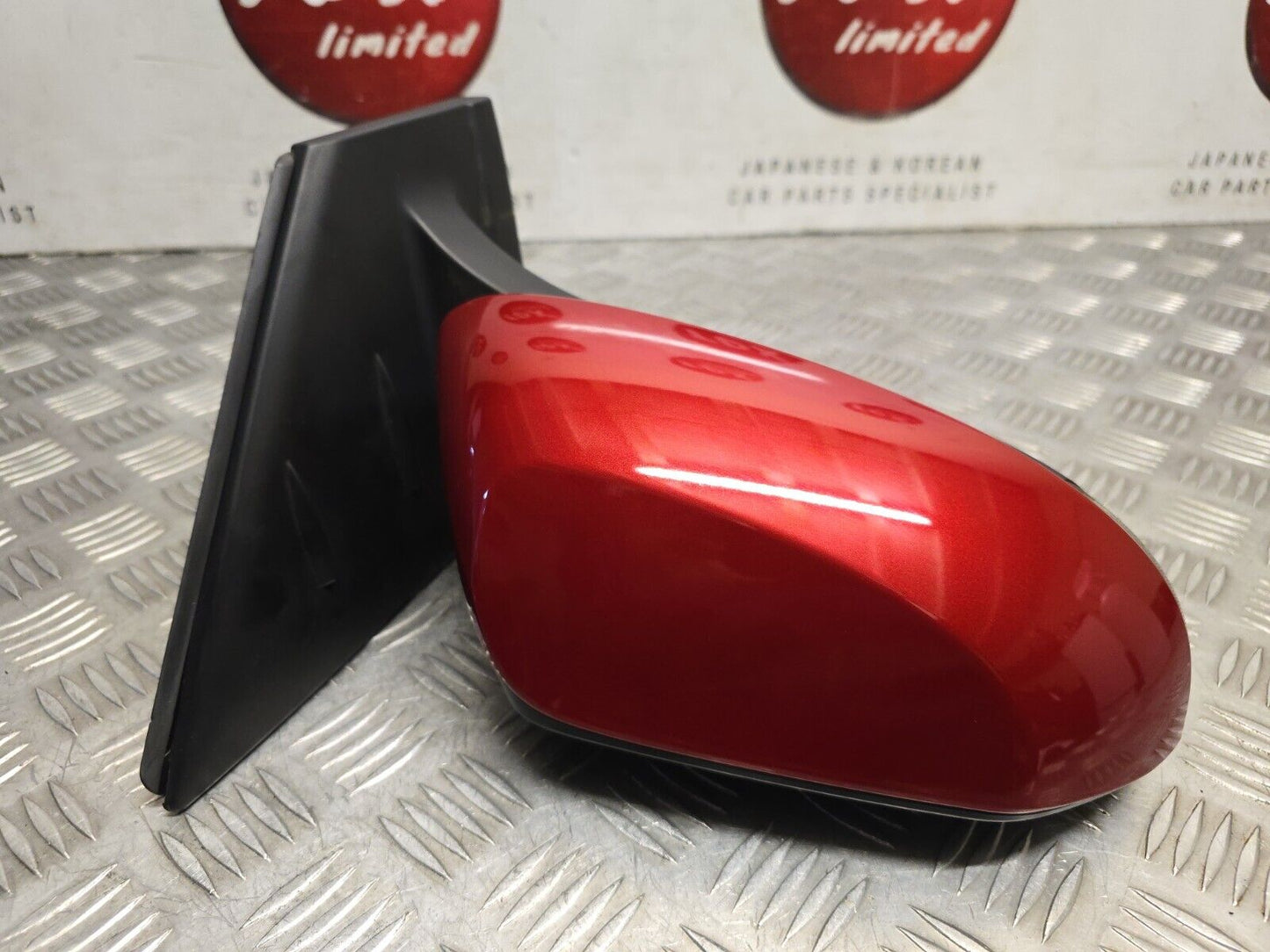 TOYOTA YARIS MK4 2020-2023 GENUINE DRIVERS MANUAL FOLD ELECTRIC MIRROR 3U5 RED