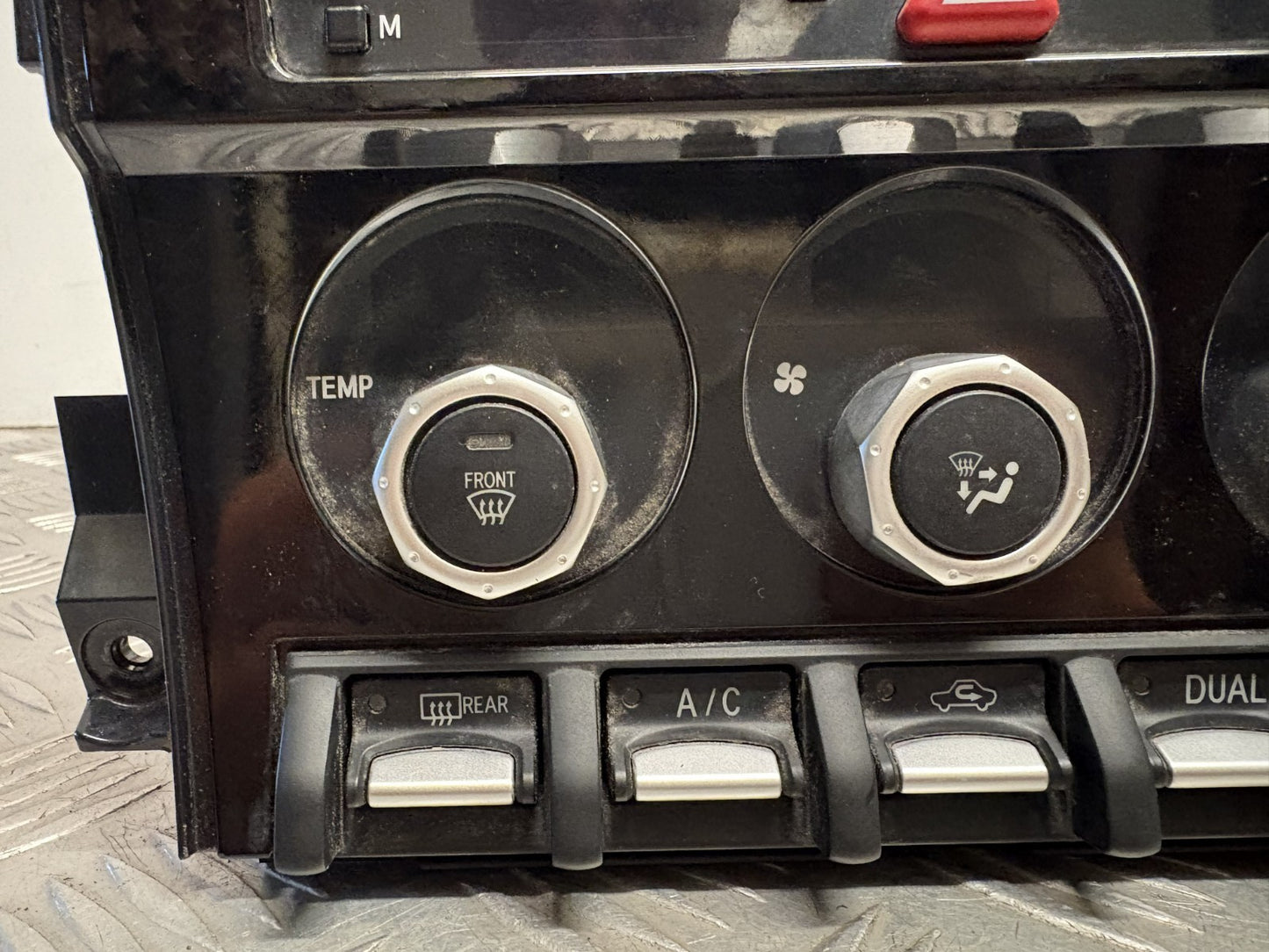 47749687