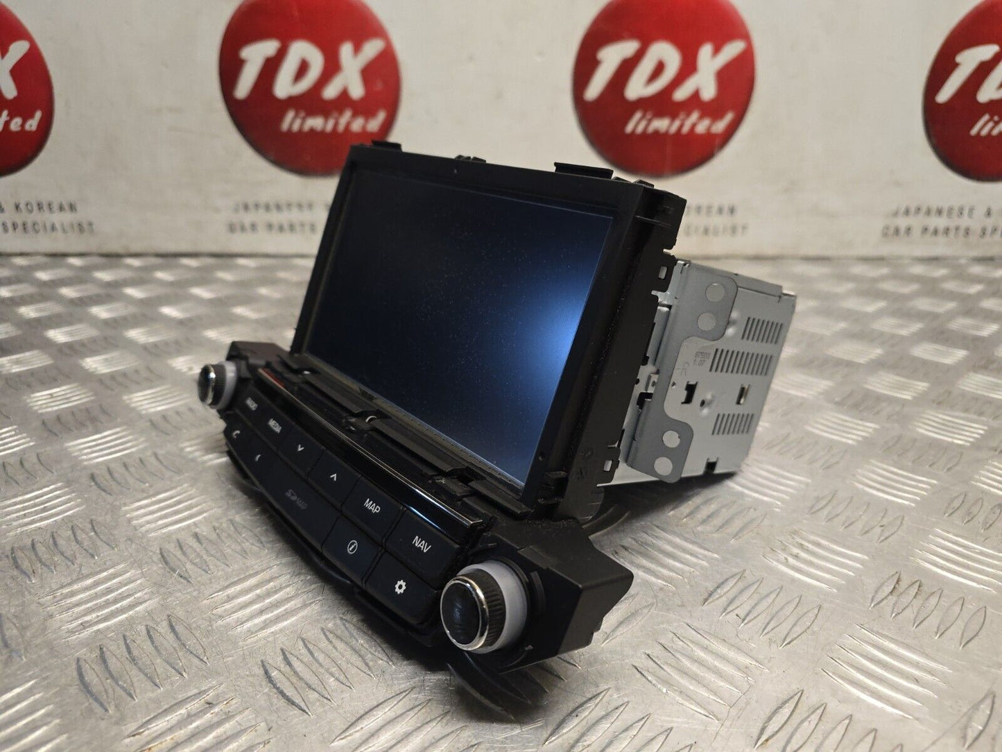 HYUNDAI TUCSON MK3 2015-2018 SAT NAV STEREO MEDIA HEAD UNIT + SD 96560-D70104X