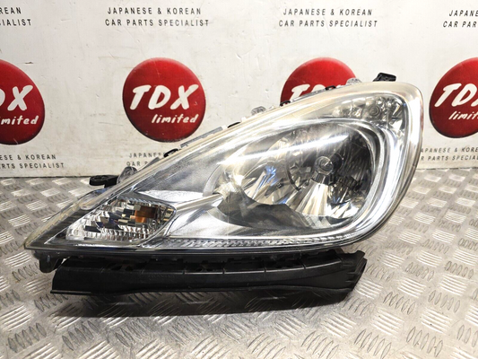 HONDA JAZZ IMPORT / FIT MK3 2009-2011 PASSENGERS FRONT XENON HEADLIGHT + BALLAST