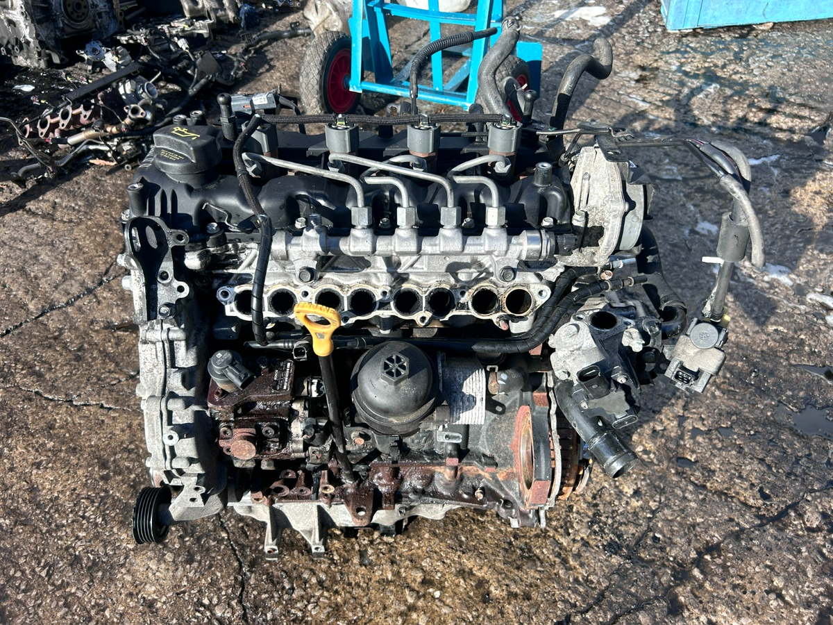 Kia Sportage MK3 2010-2015 1.7 Diesel D4FD Euro 5 Genuine Low Milage Bare Engine - photo 1 of 6