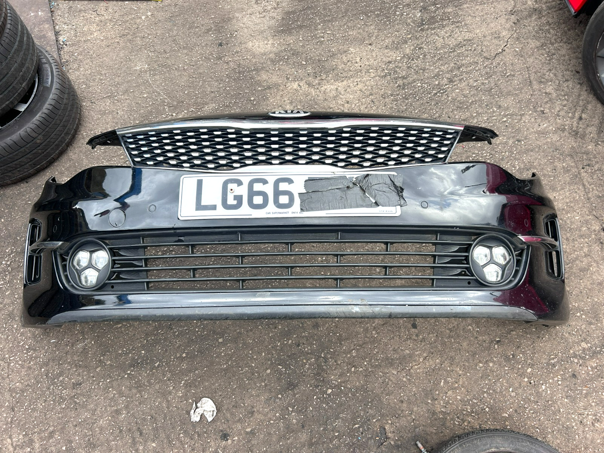47802318