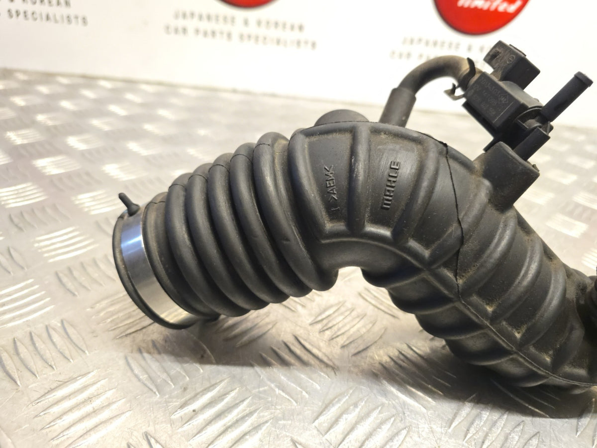 Nissan Juke F15 MK1 2014-2019 1.2 Petrol Dig-t HRA2DDT Air Intake Pipe - photo 4 of 11