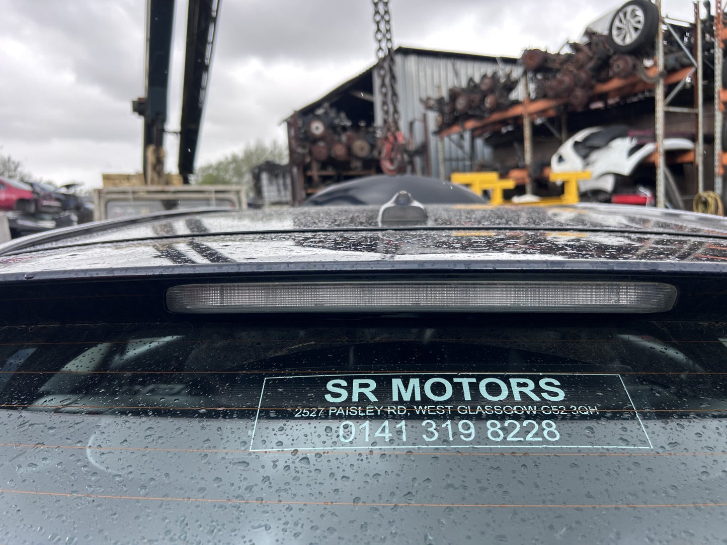 47240305