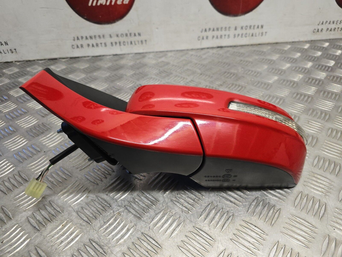 SUZUKI SWIFT 2011-2016 GENUINE PASSENGERS MANUAL FOLD HEATED WING MIRROR ZCF RED