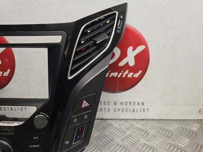 HYUNDAI I40 2015-2019 FACELIFT GENUINE AC CLIMATE CONTROLS PANEL 97250-3ZAE1