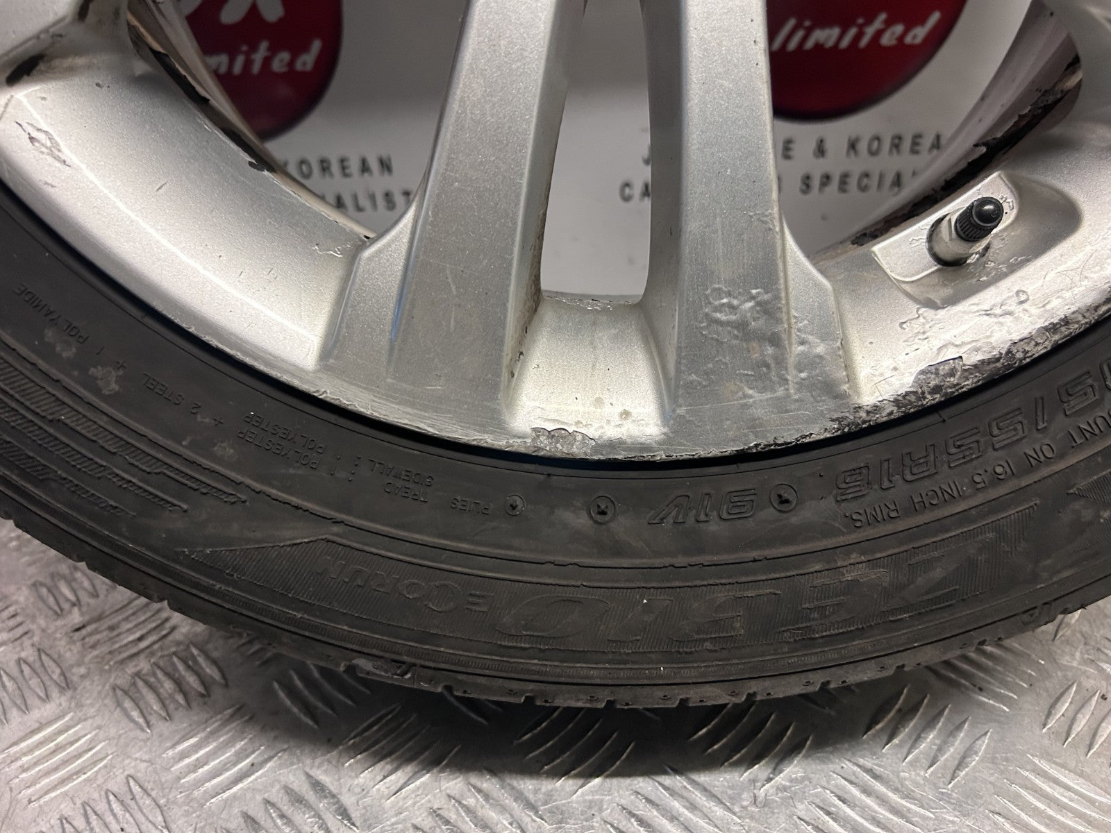 Kia Ceed Jd 2012-2017 Genuine 16" Inch Alloy Wheel 5.09Mm Tyre 205/55/16 7