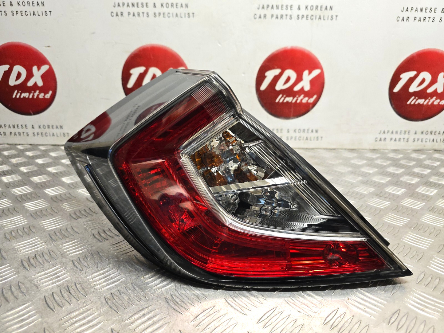 Honda Civic X Mk10 2017-2021 Passengers Rear Outer Body Brake Light Lamp Assy 1