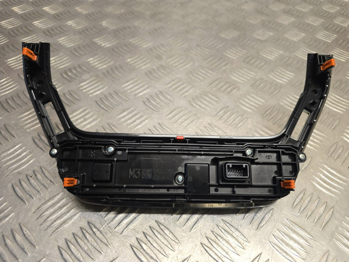 Toyota Corolla MK12 2019-2026 Genuine Heater AC Climate Controls 55900-02M30 - photo 9 of 9
