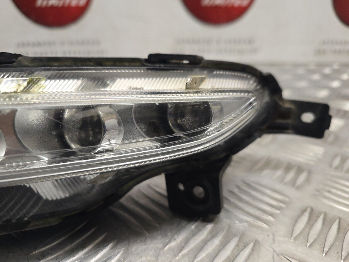 HYUNDAI TUCSON 2015-2018 GENUINE PASSENGERS SIDE FRONT DRL LIGHT 92207-D7000