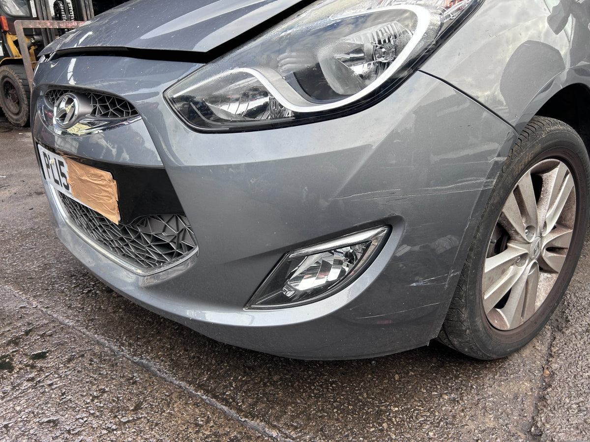Hyundai ix20 Pre Facelift 2010-2015 Genuine Front Bumper Complete Grey (zar) - photo 5 of 7