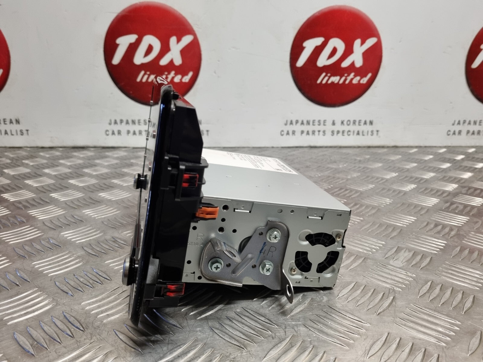 TOYOTA YARIS MK4 2020-2023 GENUINE SAT NAV DISPLAY SCREEN HEAD