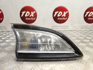 Mazda 3 BL Hatch MK2 2009-2013 Genuine Passengers Side Rear Inner Tailgate Light - photo 1 of 11
