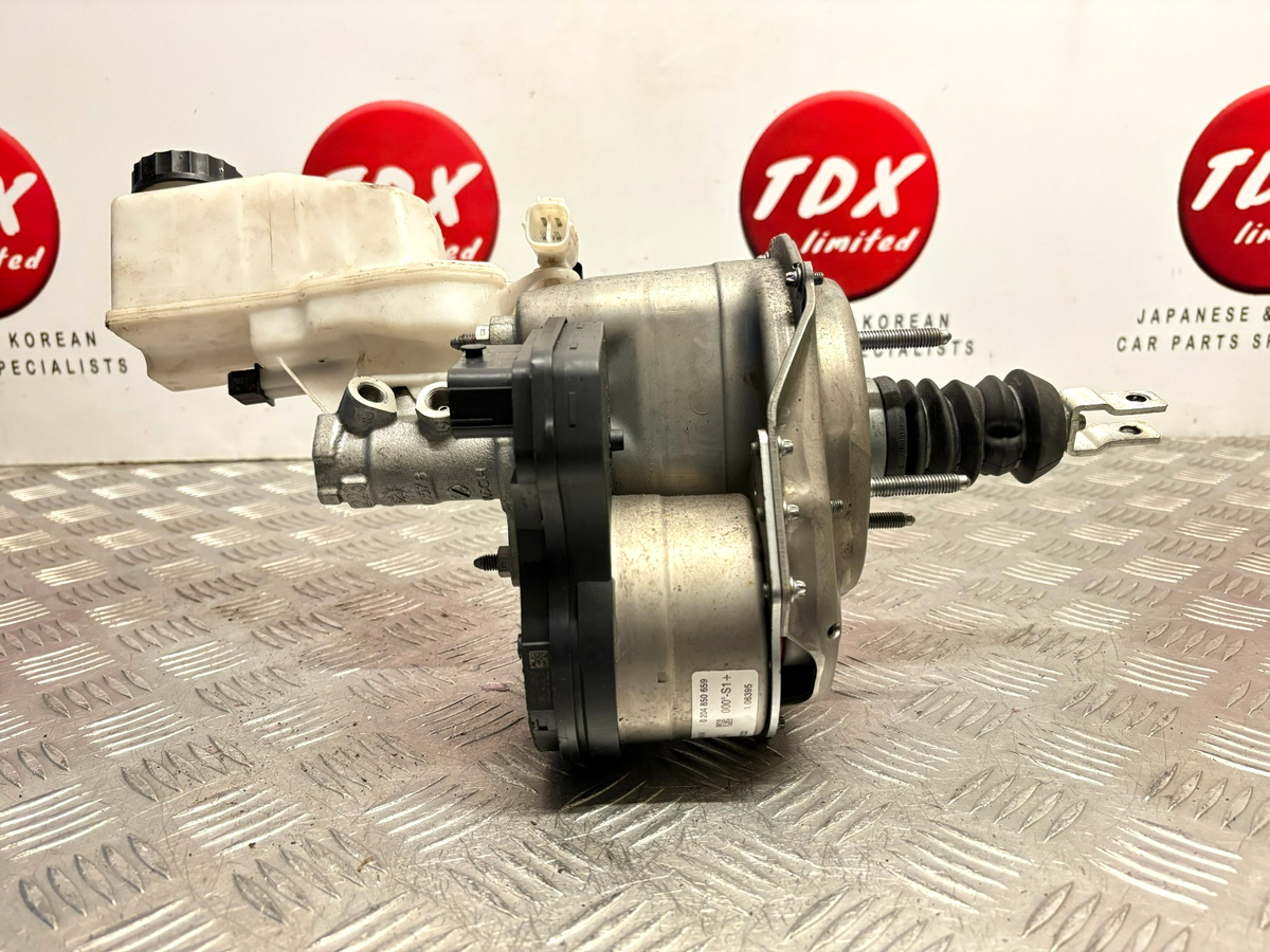 Toyota Yaris XP210 MK4 2020-2026 1.5 M15A-FXE ABS Modulator Pump 47210-0D040 - photo 1 of 13