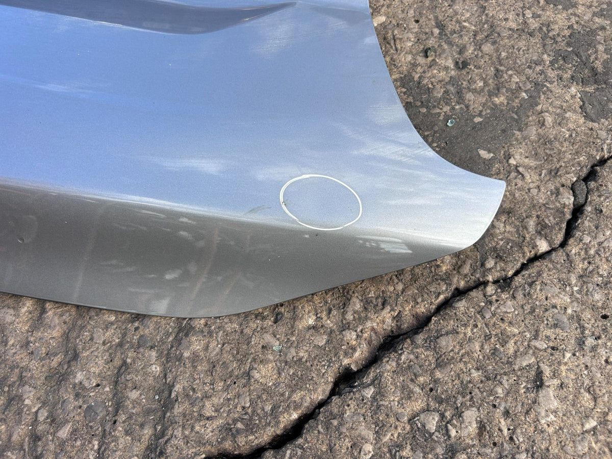 Nissan Navara D23 MK3 2016-2022 Genuine Bonnet KL0 Platinum Silver Metallic - photo 3 of 7
