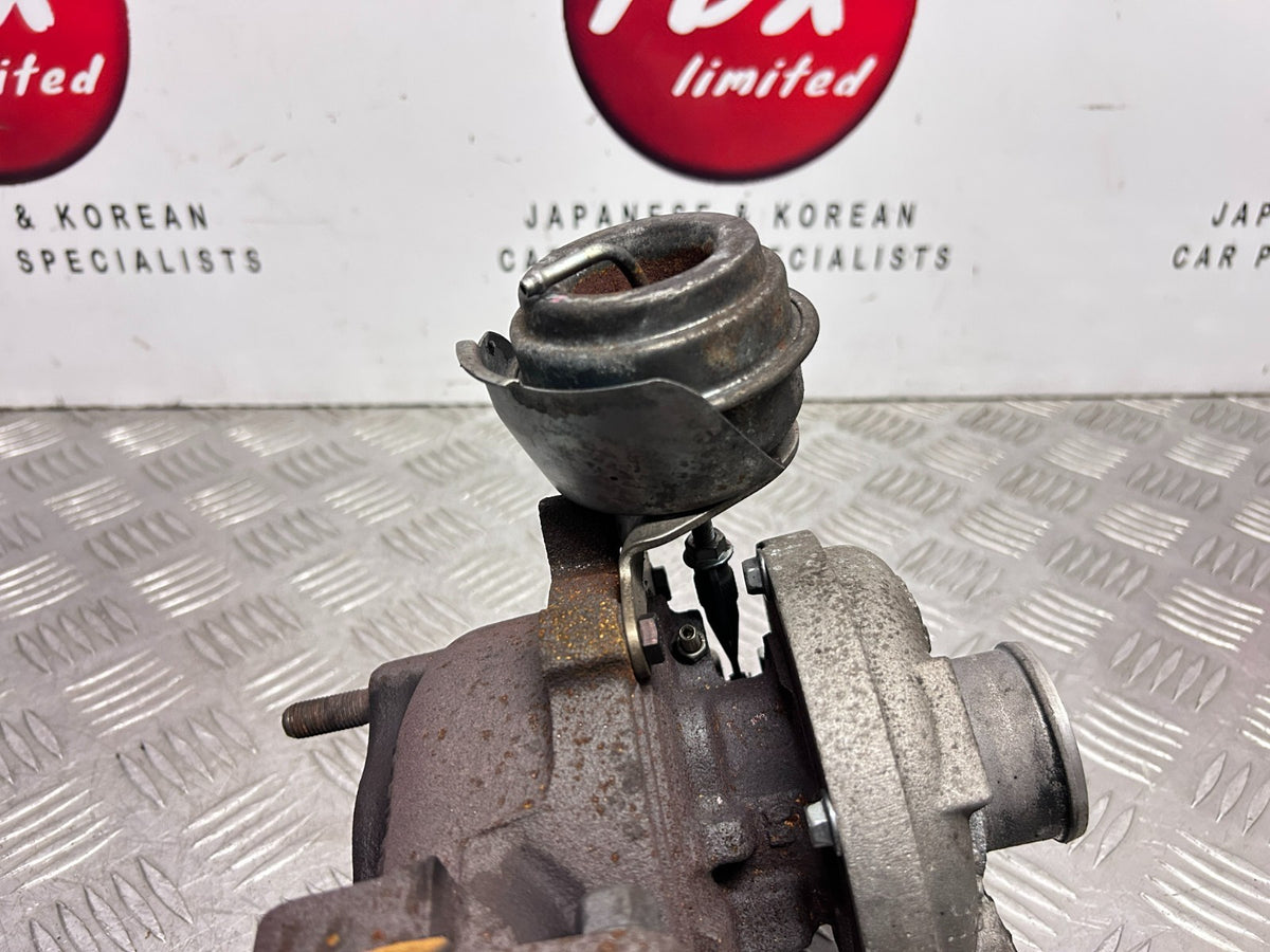 Kia Sportage SL MK3 2010 1.7 Diesel D4FD Euro 5 Turbo Charger 28201-2A850 - photo 6 of 9