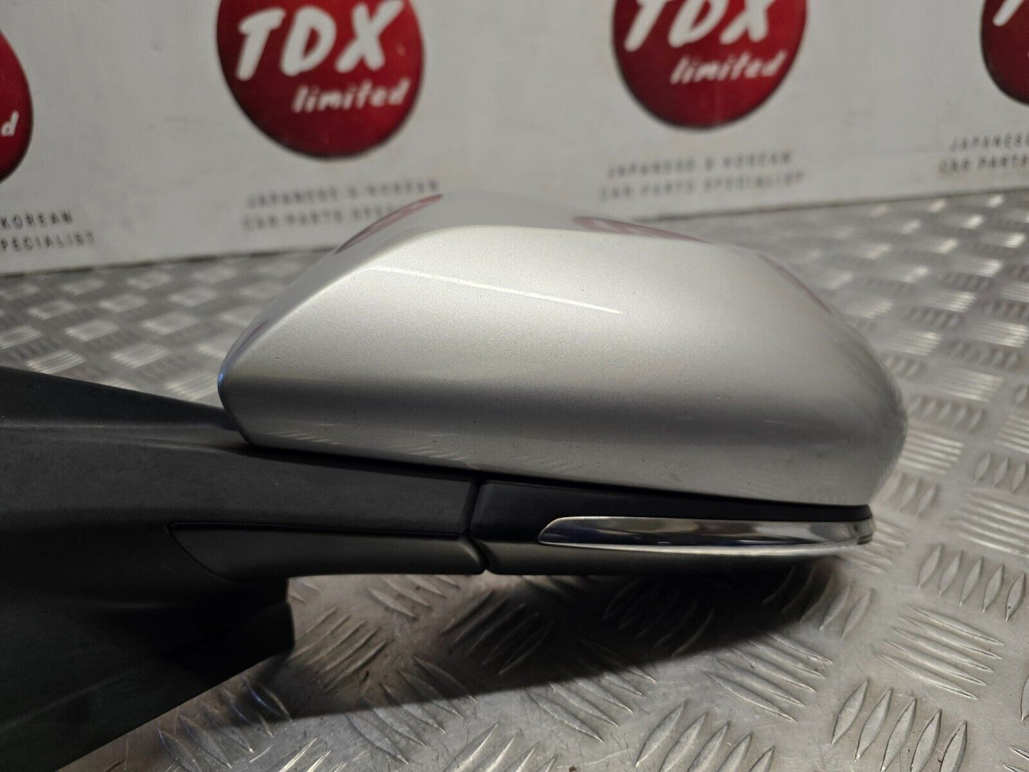 TOYOTA PRIUS MK4 2016-2021 GENUINE PASSENGERS POWER FOLD BLIND SPOT WING MIRROR