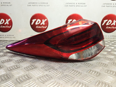 Hyundai i40 Estate 2015-2019 Facelift Passengers Side Rear Outer LED Brake Light - photo 1 of 10