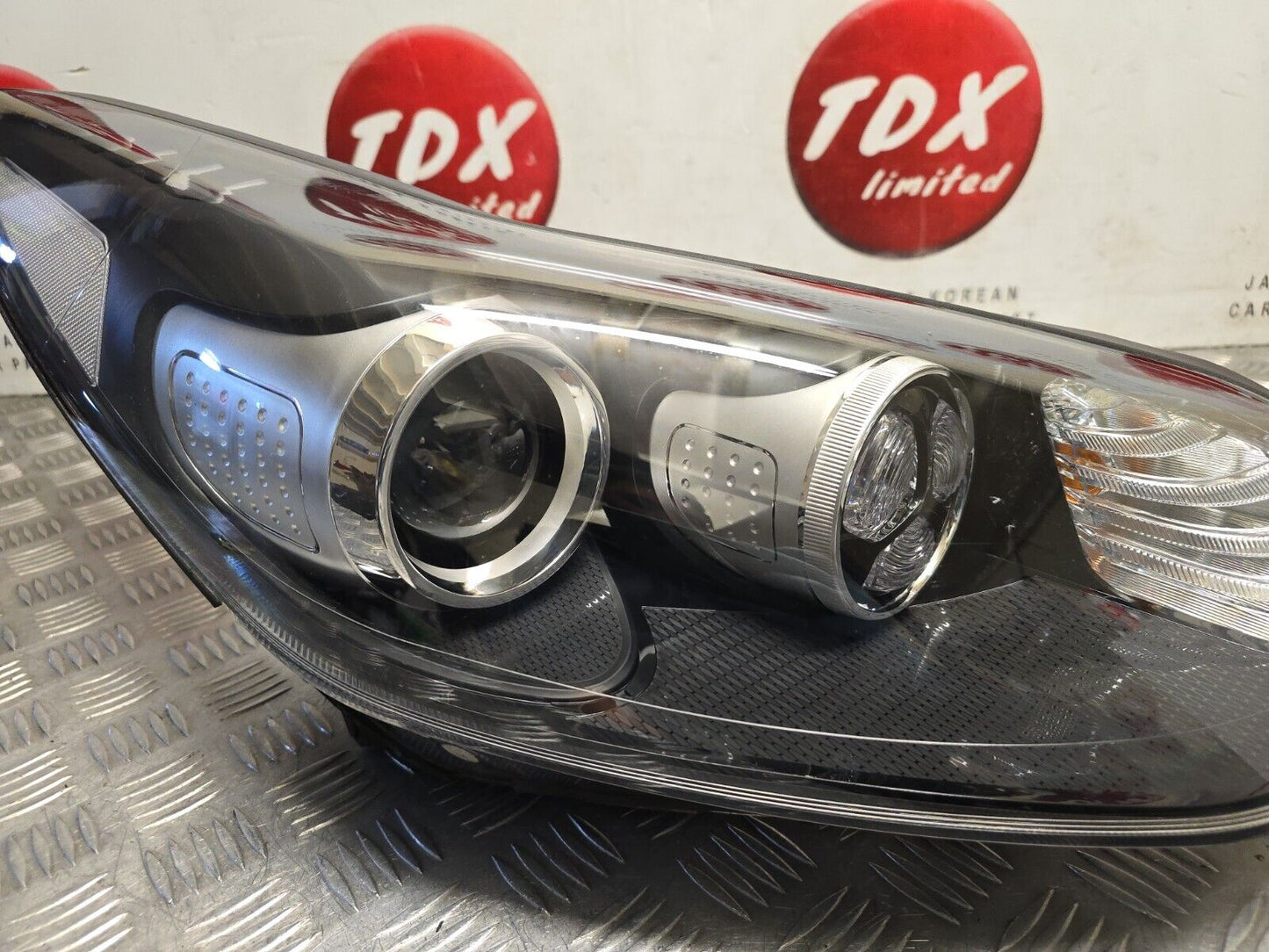 KIA SPORTAGE MK4 2016-2019 PREFACELIFT DRIVER SIDE LED DRL HEADLIGHT 92102-F1041