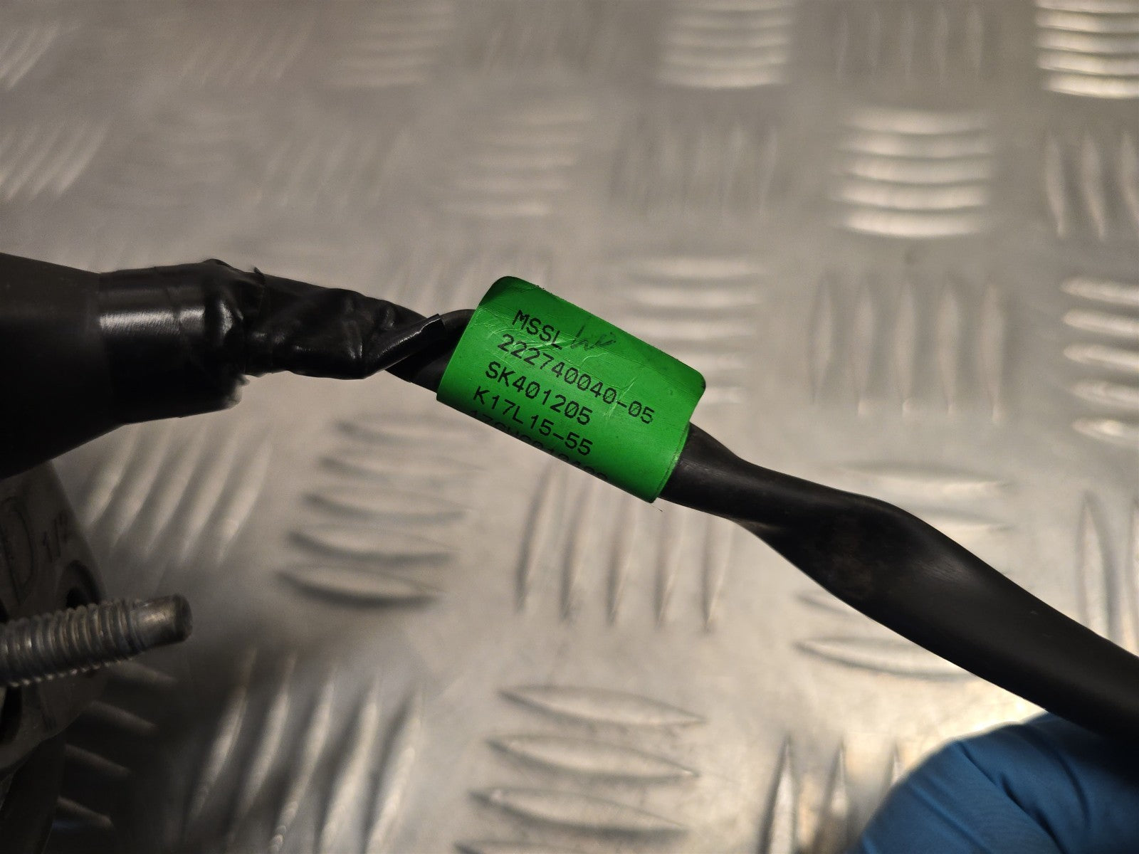 47290425