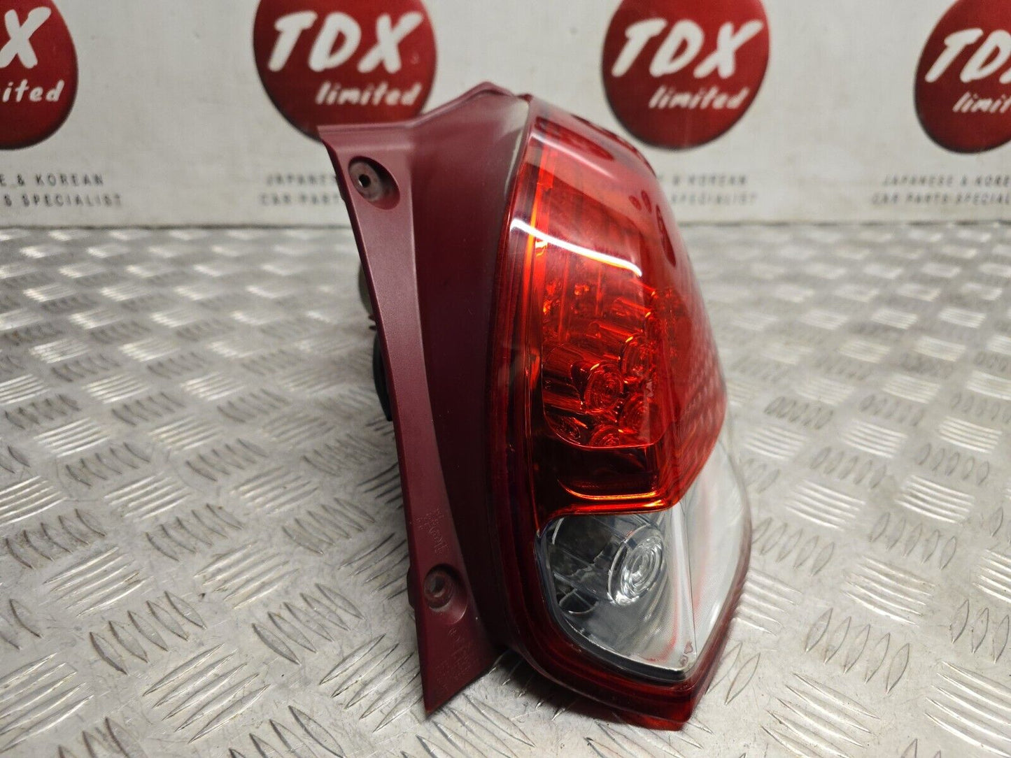 HYUNDAI VELOSTER FS 2012-2017 DRIVERS SIDE REAR OUTER BODY LED BRAKE LIGHT LAMP