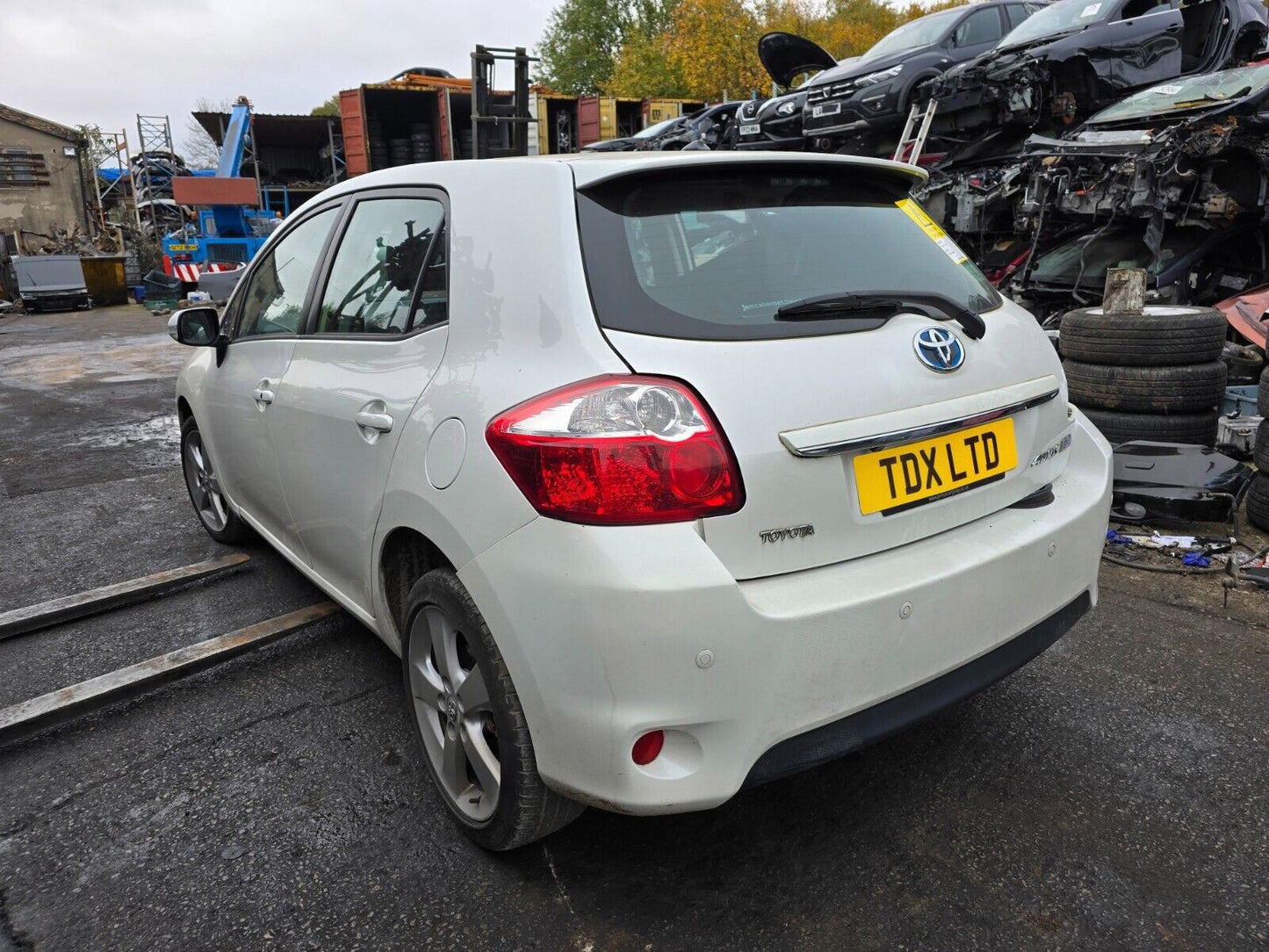 2010 TOYOTA AURIS T SPIRIT MK1 E150 1.8 PETROL HYBRID CVT AUTOMATIC VEHICLE FOR BREAKING AND PARTS