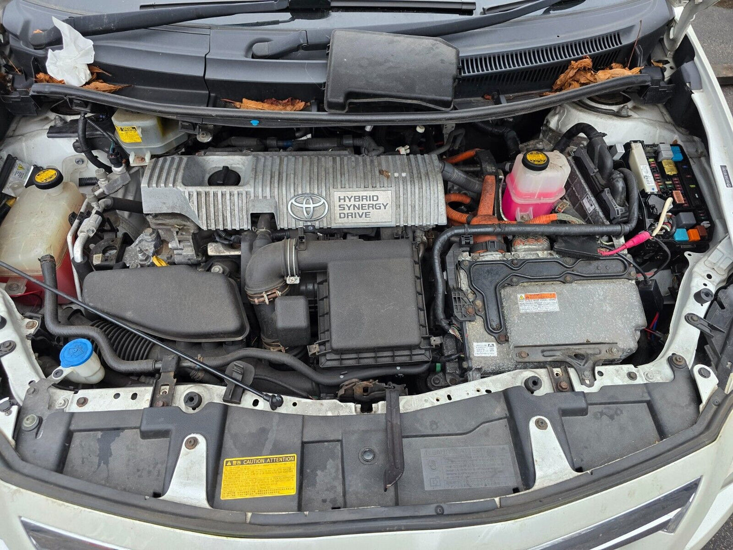 2010 TOYOTA AURIS T SPIRIT MK1 E150 1.8 PETROL HYBRID CVT AUTOMATIC VEHICLE FOR BREAKING AND PARTS