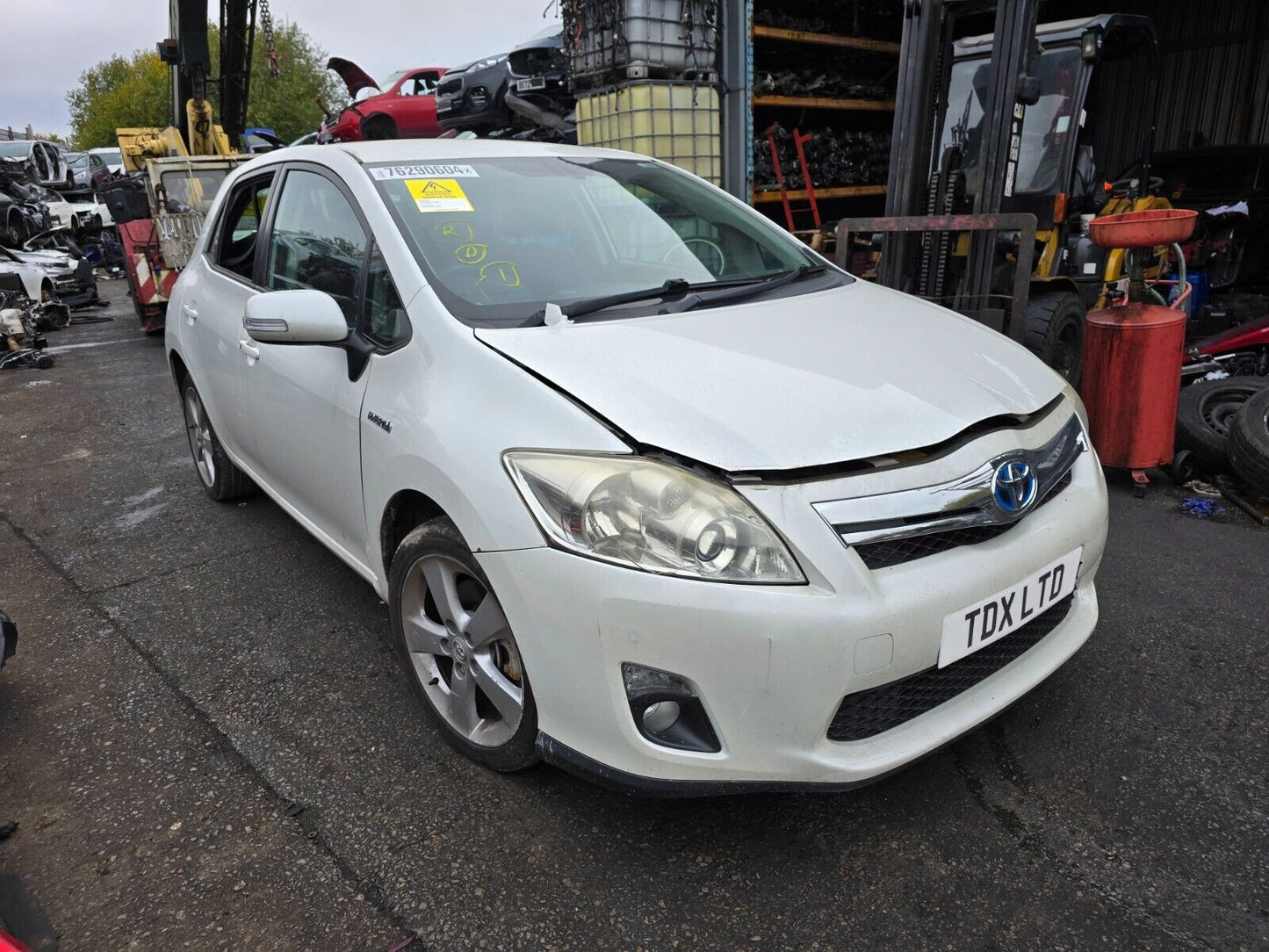 2010 TOYOTA AURIS T SPIRIT MK1 E150 1.8 PETROL HYBRID CVT AUTOMATIC VEHICLE FOR BREAKING AND PARTS