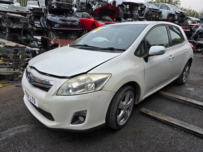 2010 TOYOTA AURIS T SPIRIT MK1 E150 1.8 PETROL HYBRID CVT AUTOMATIC VEHICLE FOR BREAKING AND PARTS