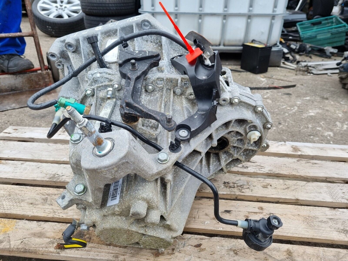 Nissan Qashqai J11 1.2 6 Speed Manual Gearbox 2014-2018 320103418R 320104EA9C