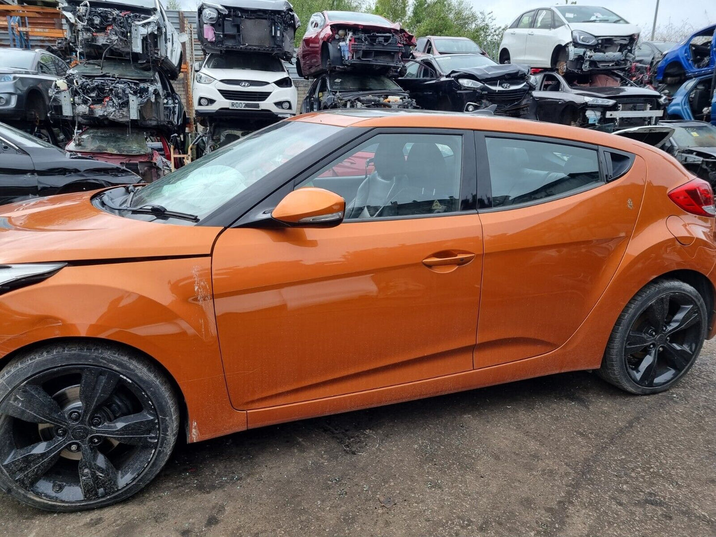 2012 HYUNDAI VELOSTER SPORT (FS ) 1.6 GDI PETROL MANUAL VEHICLE FOR BREAKING