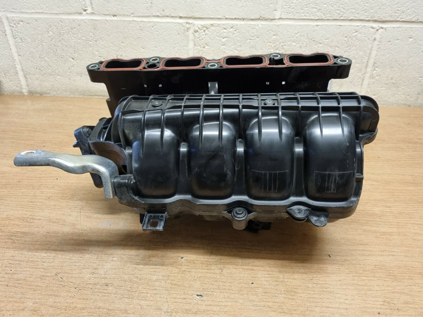 Toyota Corolla MK12 2.0 Hybrid Petrol Inlet Manifold 2019-2021 17101 24020