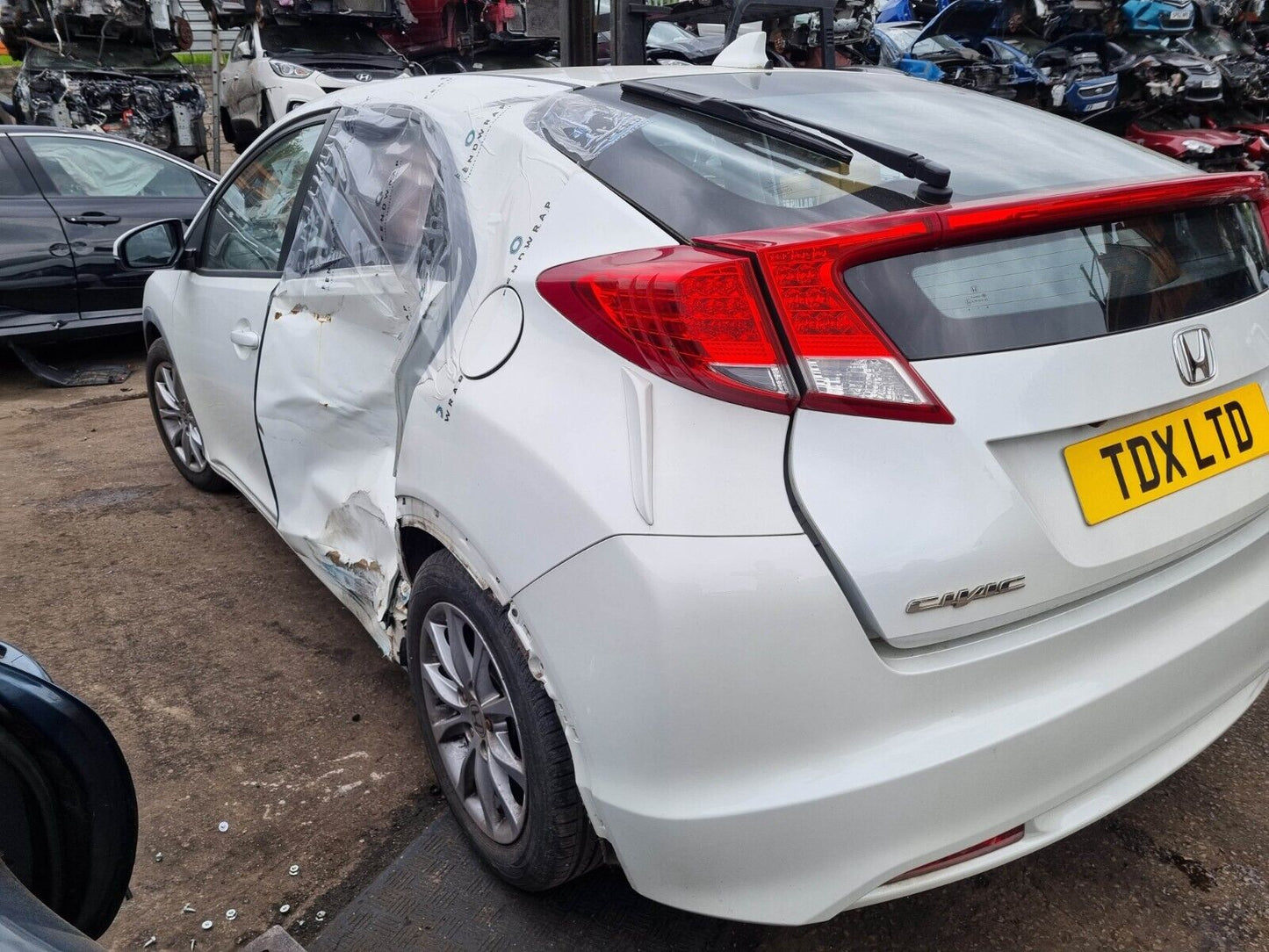 2013 HONDA CIVIC HATCH ES MK9 1.8 I-VTEC PETROL AUTOMATIC VEHICLE FOR BREAKING