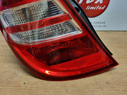 HYUNDAI I30 MK1 HATCHBACK PASSENGERS SIDE REAR OUTER BODY LIGHT LAMP 2007-2011