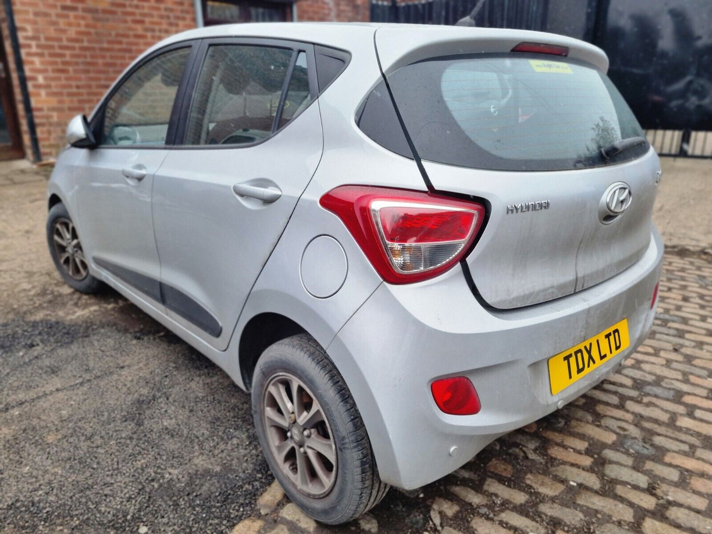 2014 HYUNDAI I10 PREMI (IA) MK2 1.0 PETROL 5 SPEED MANUAL VEHICLE FOR BREAKING