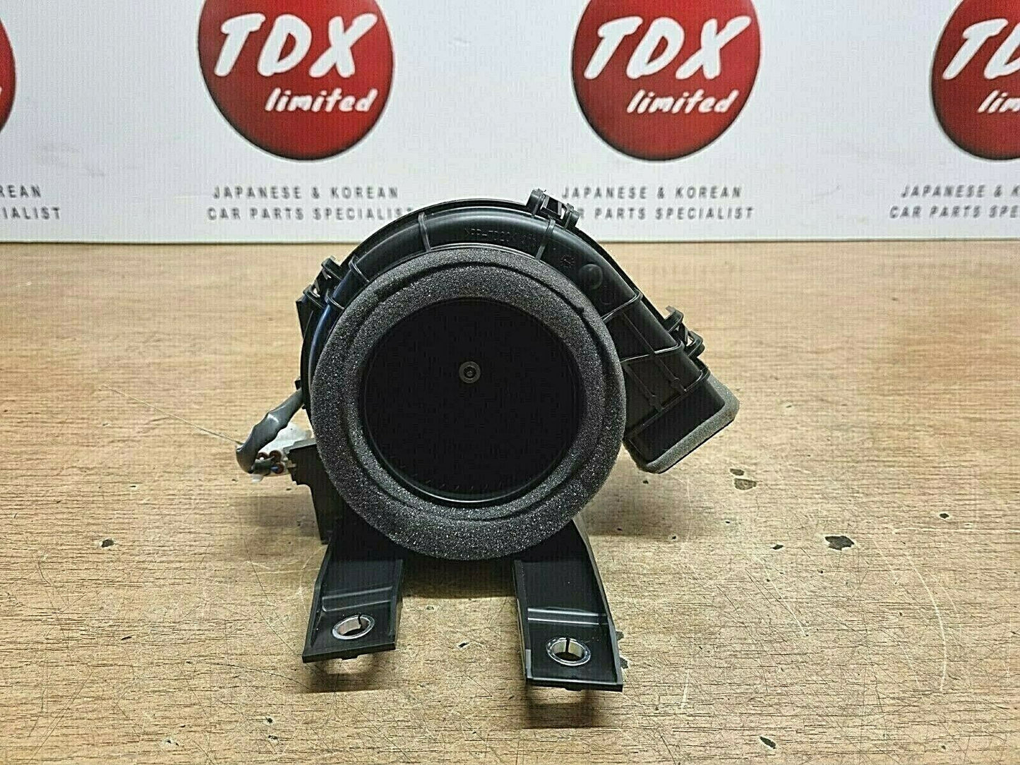 TOYOTA COROLLA MK12 1.8 HYBRID GENUINE BATTERY COOLING FAN MOTOR 2019-2022