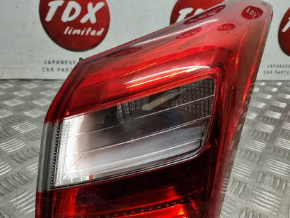 HYUNDAI I30 HATCH MK2 2013-2016 GENUINE DRIVERS SIDE REAR OUTER LIGHT 92402-A50