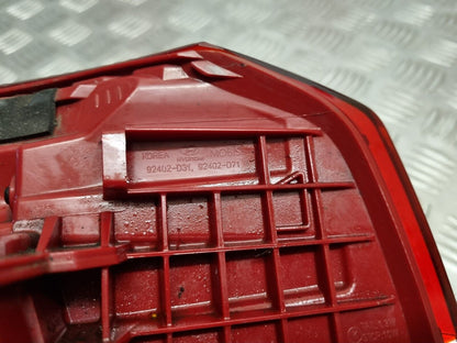 HYUNDAI TUCSON TL MK3 2015-2018 GENUINE DRIVERS SIDE REAR OUTER LED BRAKE LIGHT
