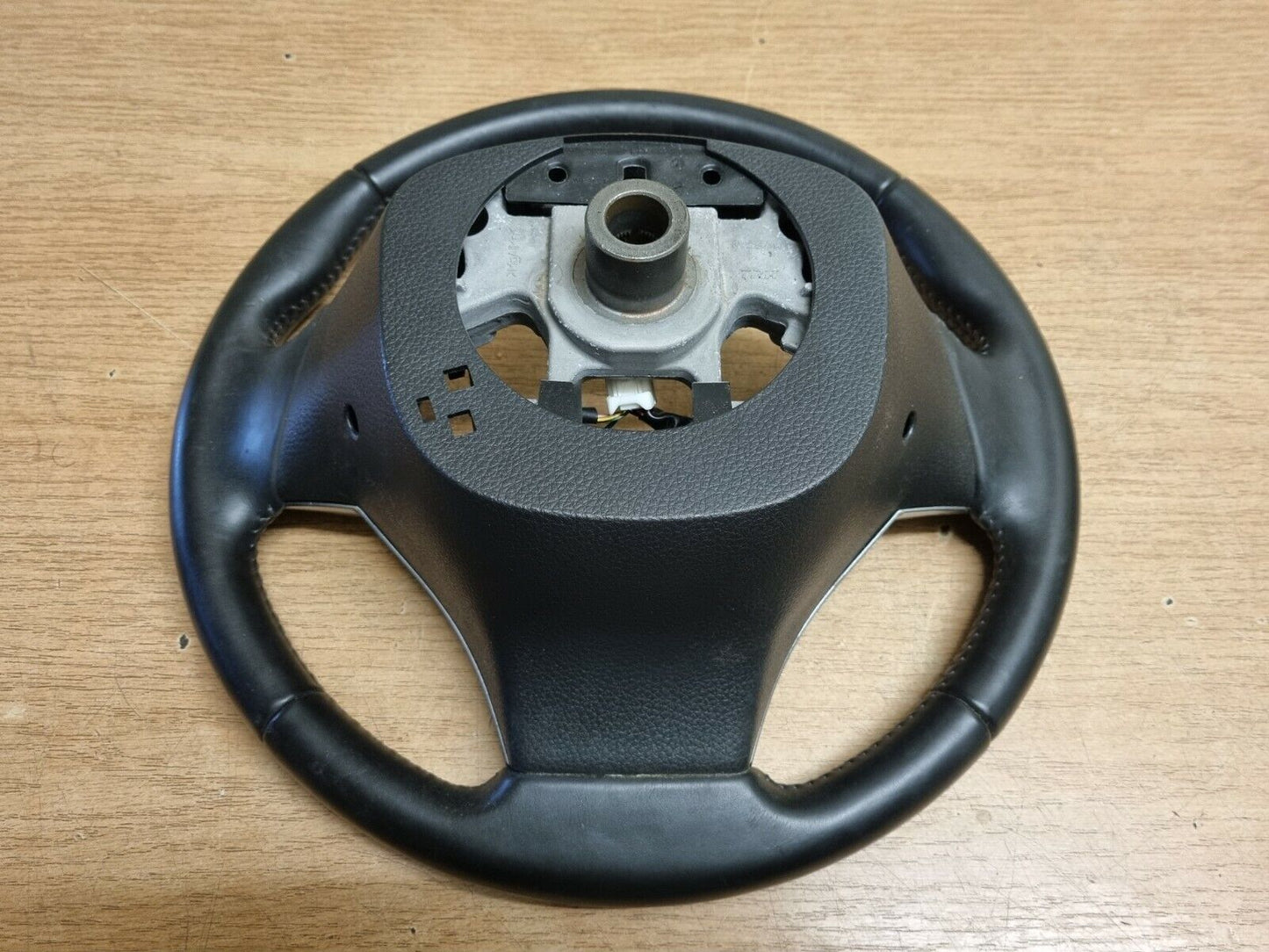 Nissan Qashqai J11 Genuine Leather Multifunctional Steering Wheel 2014-2018