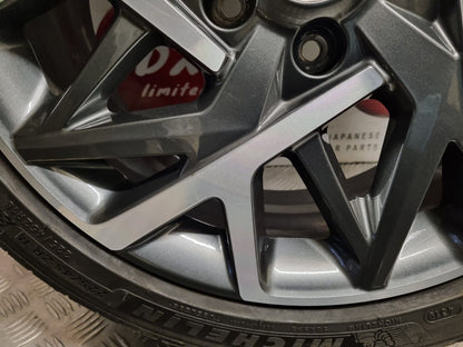 HYUNDAI KONA OS 18" INCH 2017-2022 GENUINE 5MM ALLOY WHEEL 225/45/18 52910-CM300