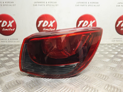 Mazda 2 (DJ) 2014-2018 MK3 Pre-facelift Genuine Drivers Rear Body Brake Light - photo 1 of 10