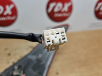 HYUNDAI I30 MK2 2013-2016 GENUINE PASSENGERS REAR OUTER BRAKE LIGHT 92402-A50