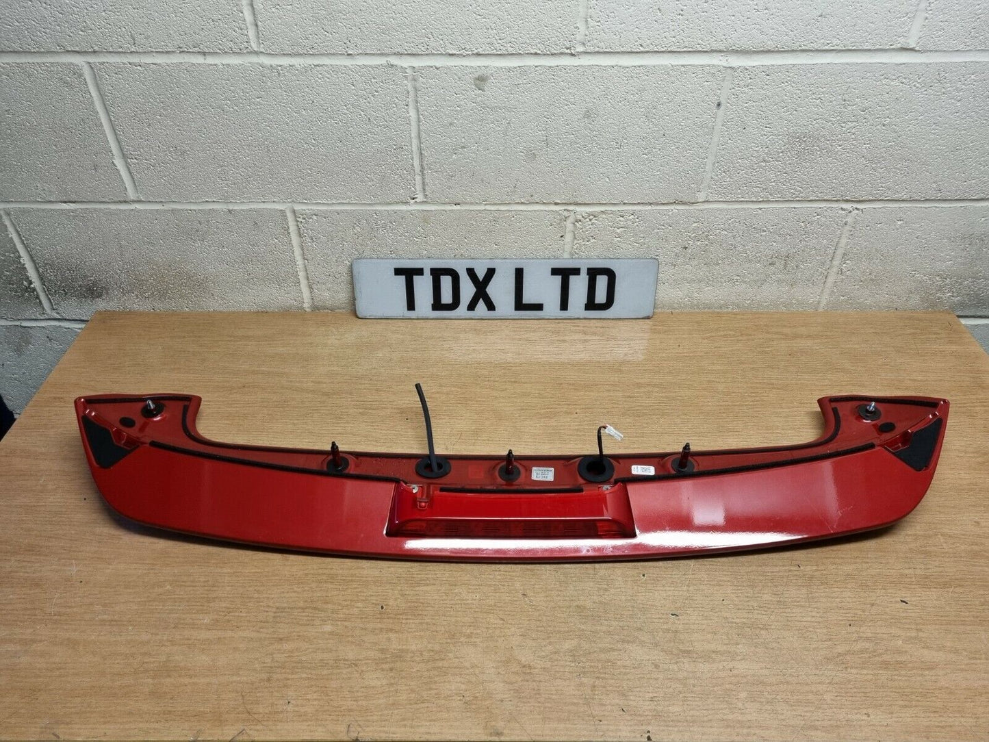 Kia Stonic Rear Roof Spoiler In Red (BEG) + Brake Light 2018-2021 87210-H8400