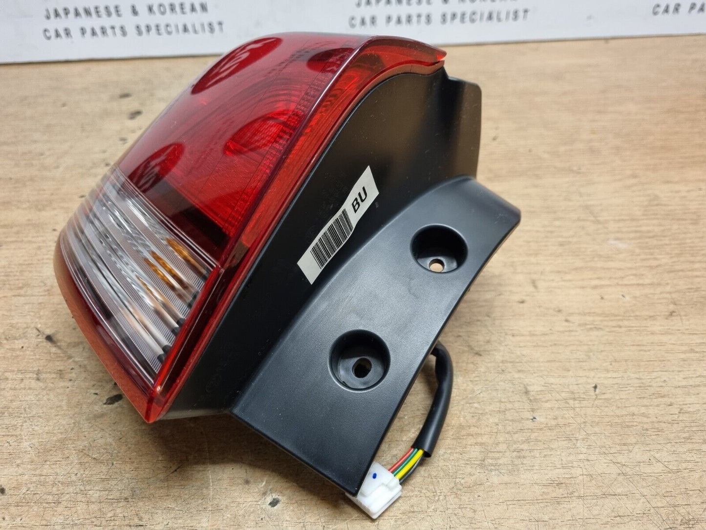 KIA RIO MK4 2017-2020 PRE-FACELIFT GENUINE PASSENGERS REAR OUTER BRAKE LIGHT