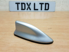 Toyota Corolla Estate MK12 Genuine Silver Shark Fin Antenna Aerial 2019-2021 - photo 1 of 3