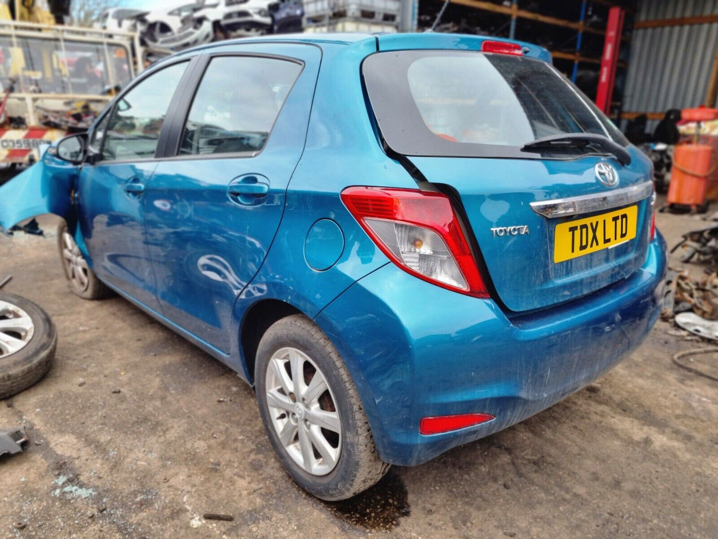 2012 TOYOTA YARIS TR MK3 5DR 1.3 PETROL 6 SPEED MANUAL VEHICLE FOR BREAKING