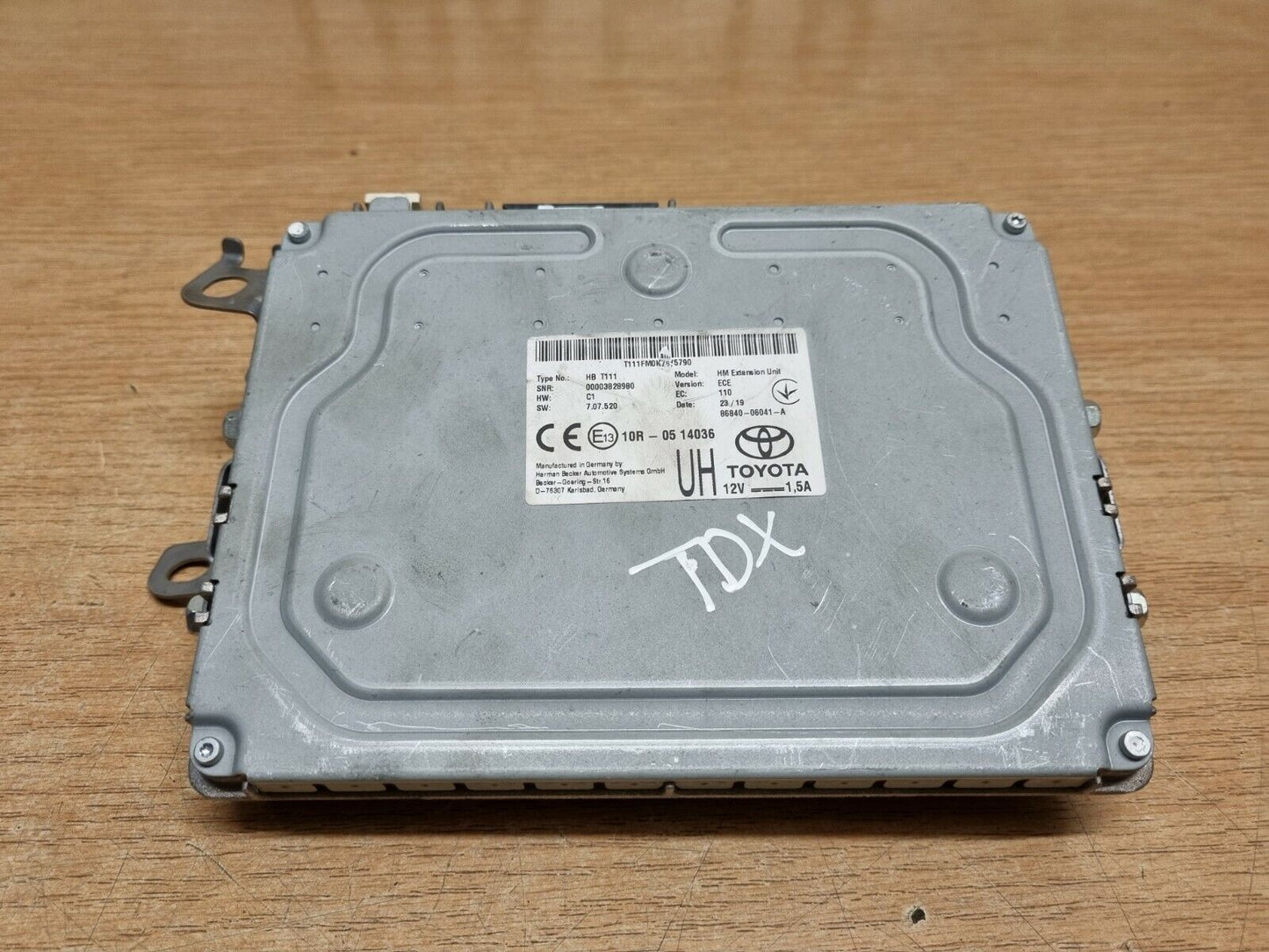 Toyota Corolla MK12 Harman Becker Sat Nav Control Unit Module 86840-06041