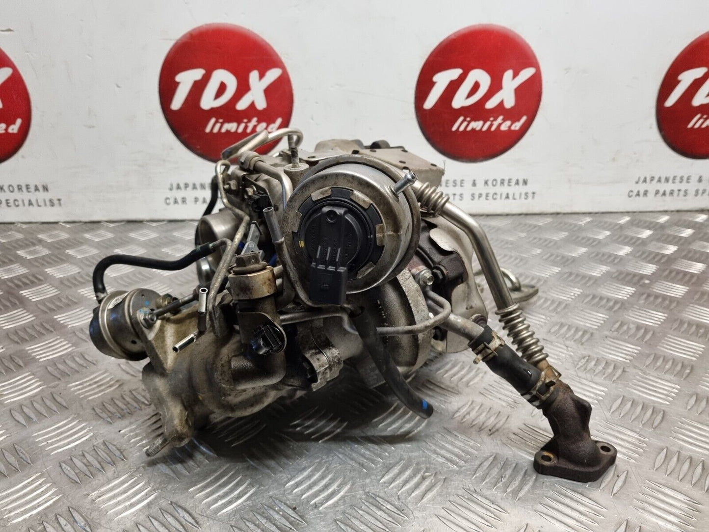 MAZDA 3 6 CX-5 2014-2018 2.2 DIESEL GENUINE TWIN BI TURBO + ACTUATOR SH01-13700