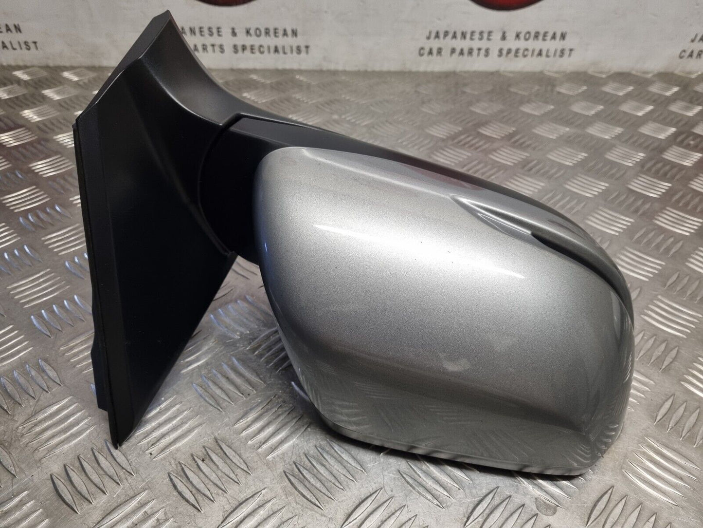 HONDA CR-V MK4 2013-2018 GENUINE DRIVERS SIDE POWER FOLD WING MIRROR NH830M